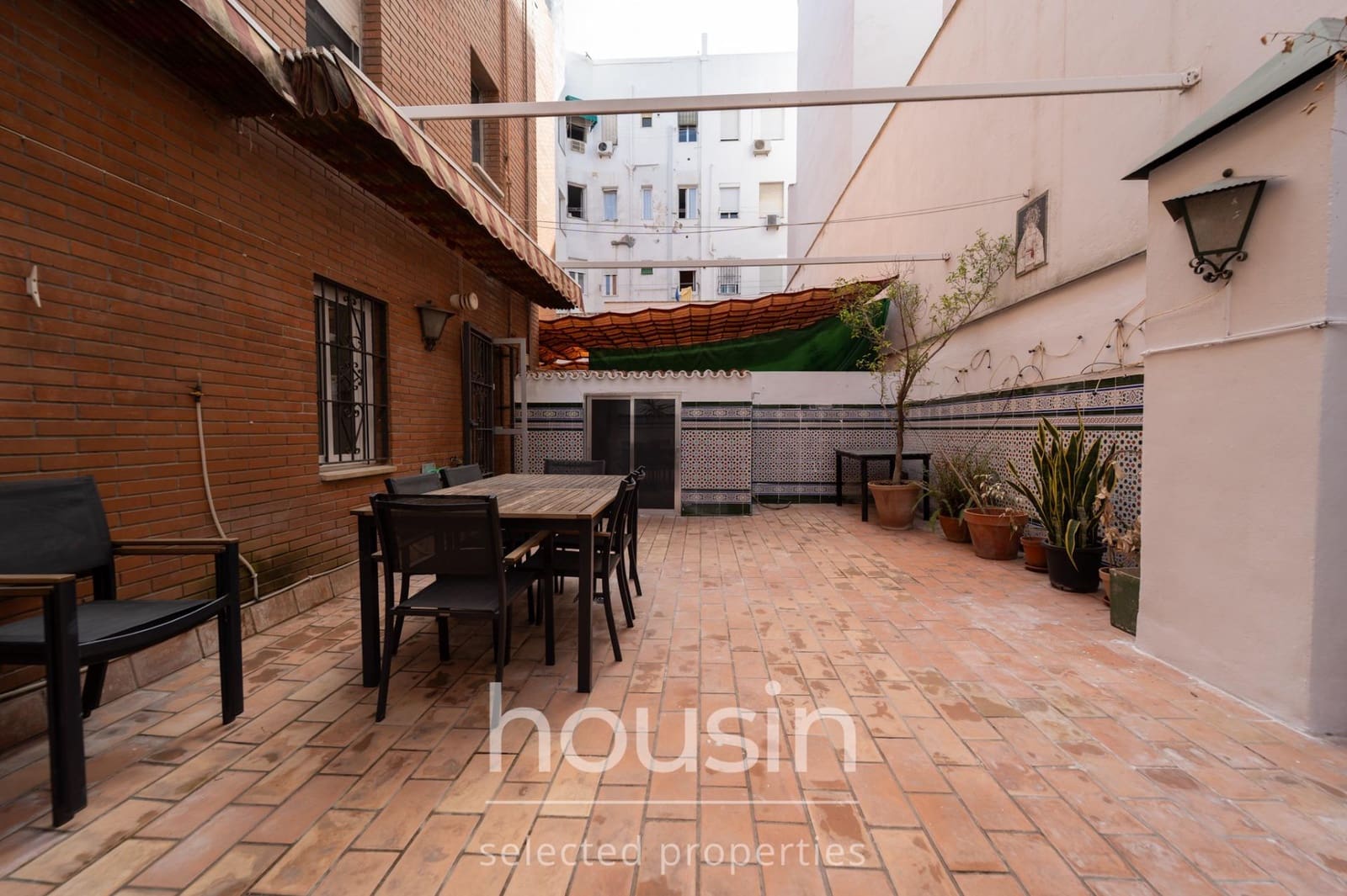 3 Zimmer Wohnung zu vermieten in Sevilla Stadt - 1.300 € (Ref: 10049332)