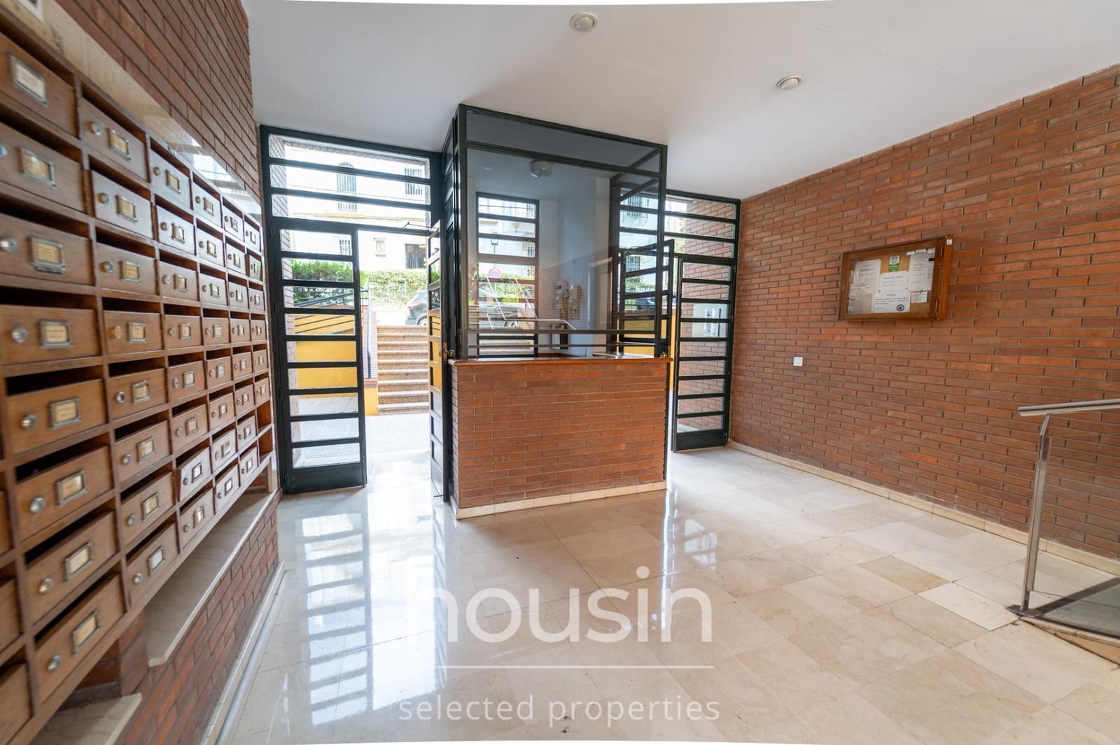 3 Zimmer Wohnung zu vermieten in Sevilla Stadt - 1.300 € (Ref: 10049332)