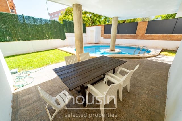 2 sypialnia Mieszkanie do wynajęcia w El Porvenir, Miasto Sewilla z basenem garażem - 1 400 € (Ref: 10076474)