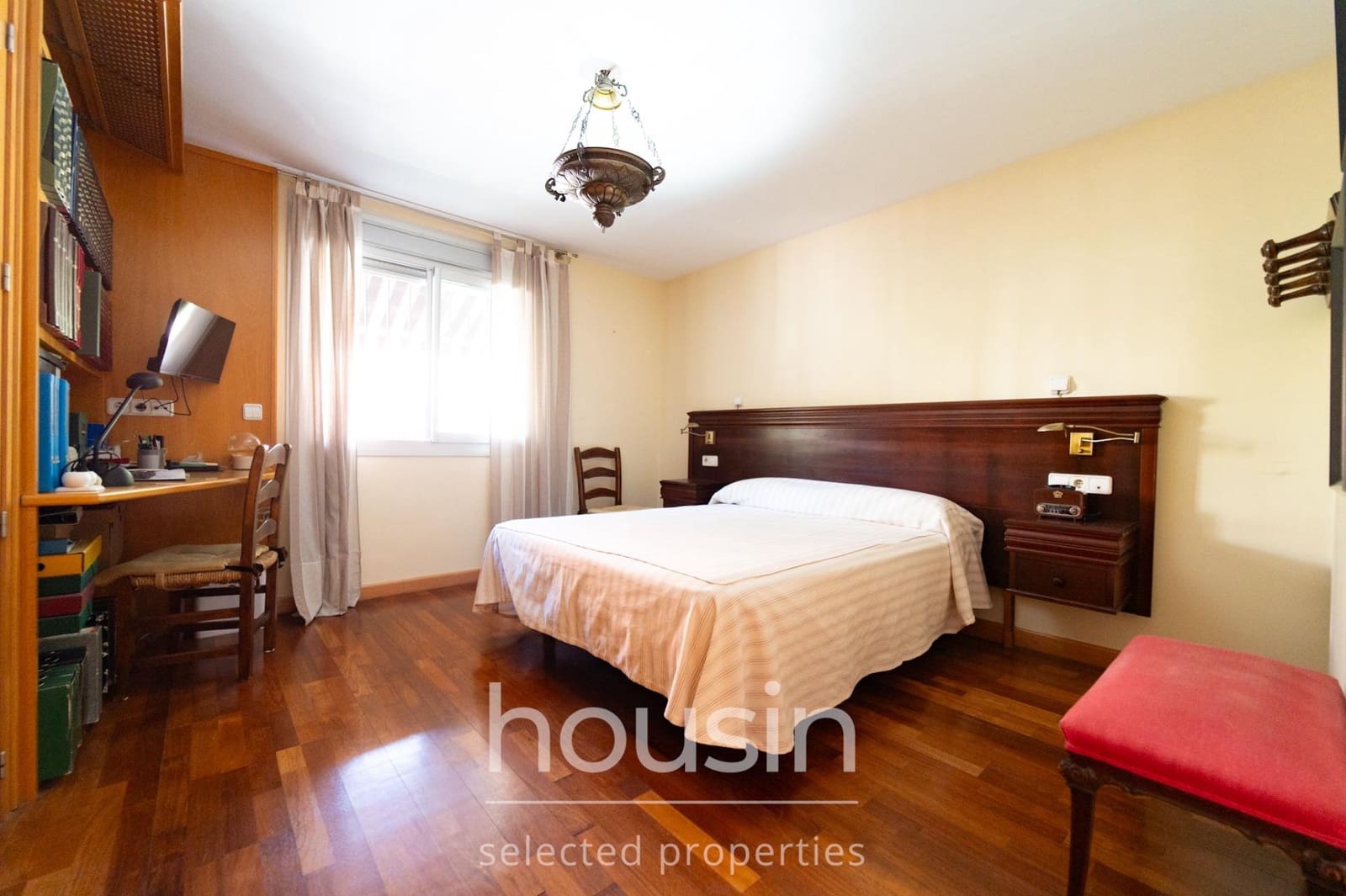 2 sypialnia Mieszkanie do wynajęcia w Miasto Sewilla z basenem garażem - 1 400 € (Ref: 10076474)