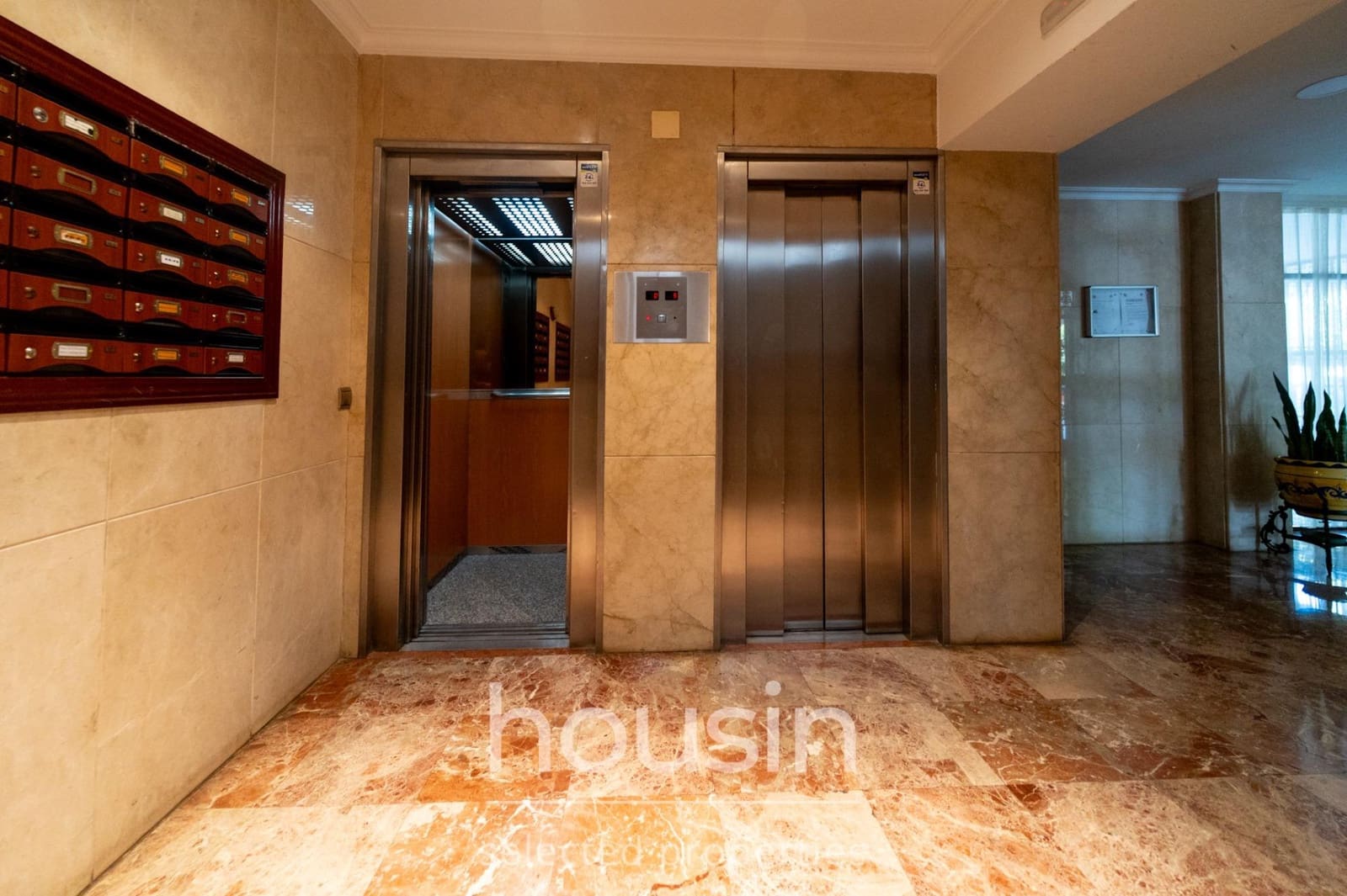 3 quarto Apartamento para venda em Sevilha cidade com garagem - 335 000 € (Ref: 10098461)