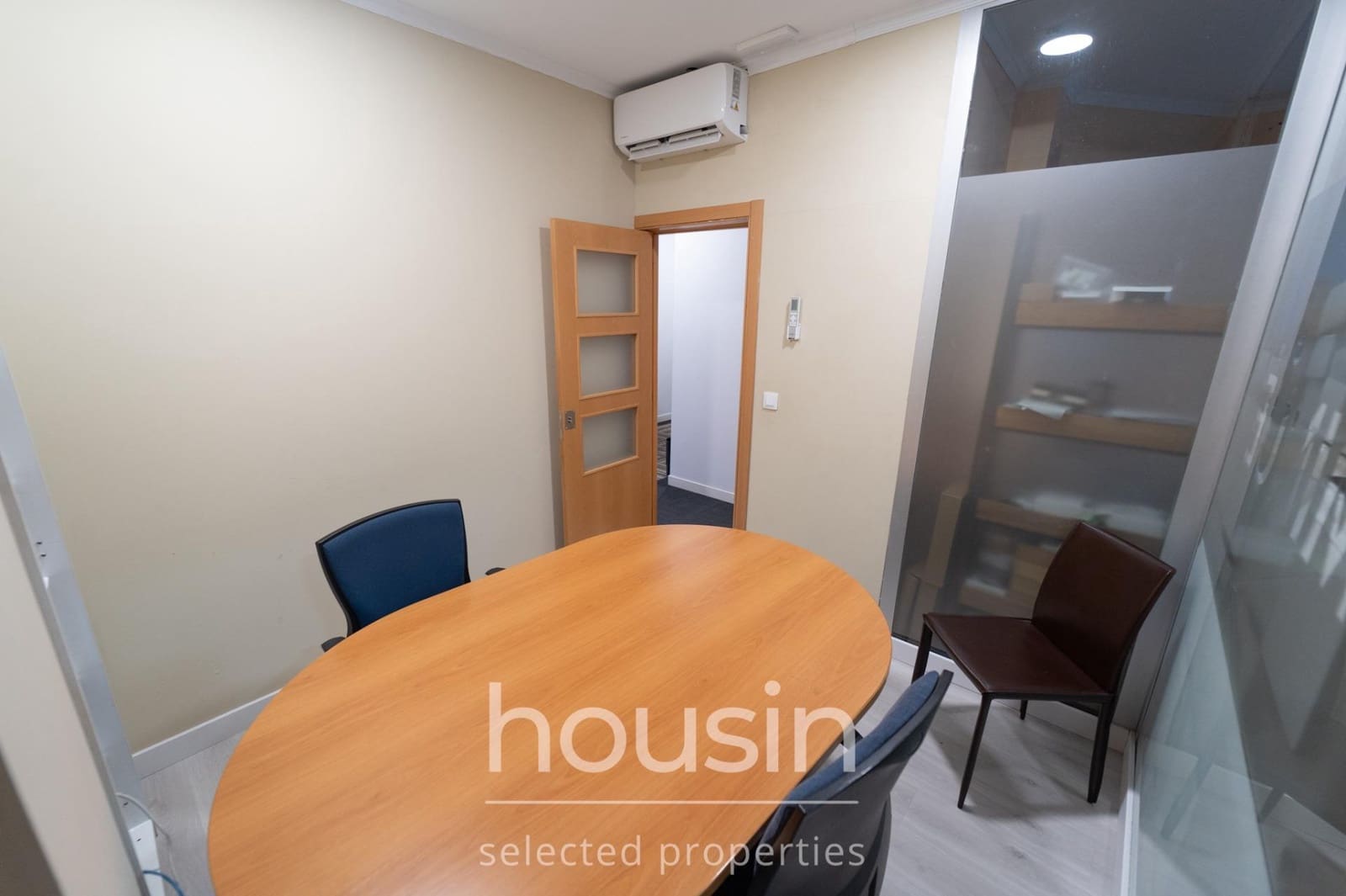 Büro zu verkaufen in Sevilla Stadt - 340.000 € (Ref: 10115918)