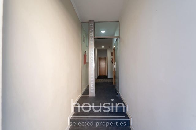 Commercieel te koop in Sevilla stad - € 340.000 (Ref: 10119949)