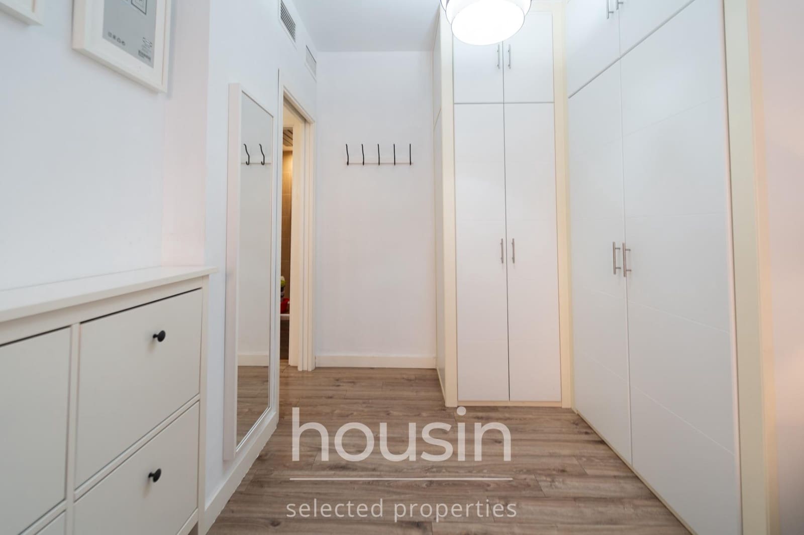 2 bedroom Flat for sale in Seville city with garage - € 207,500 (Ref: 10129553)