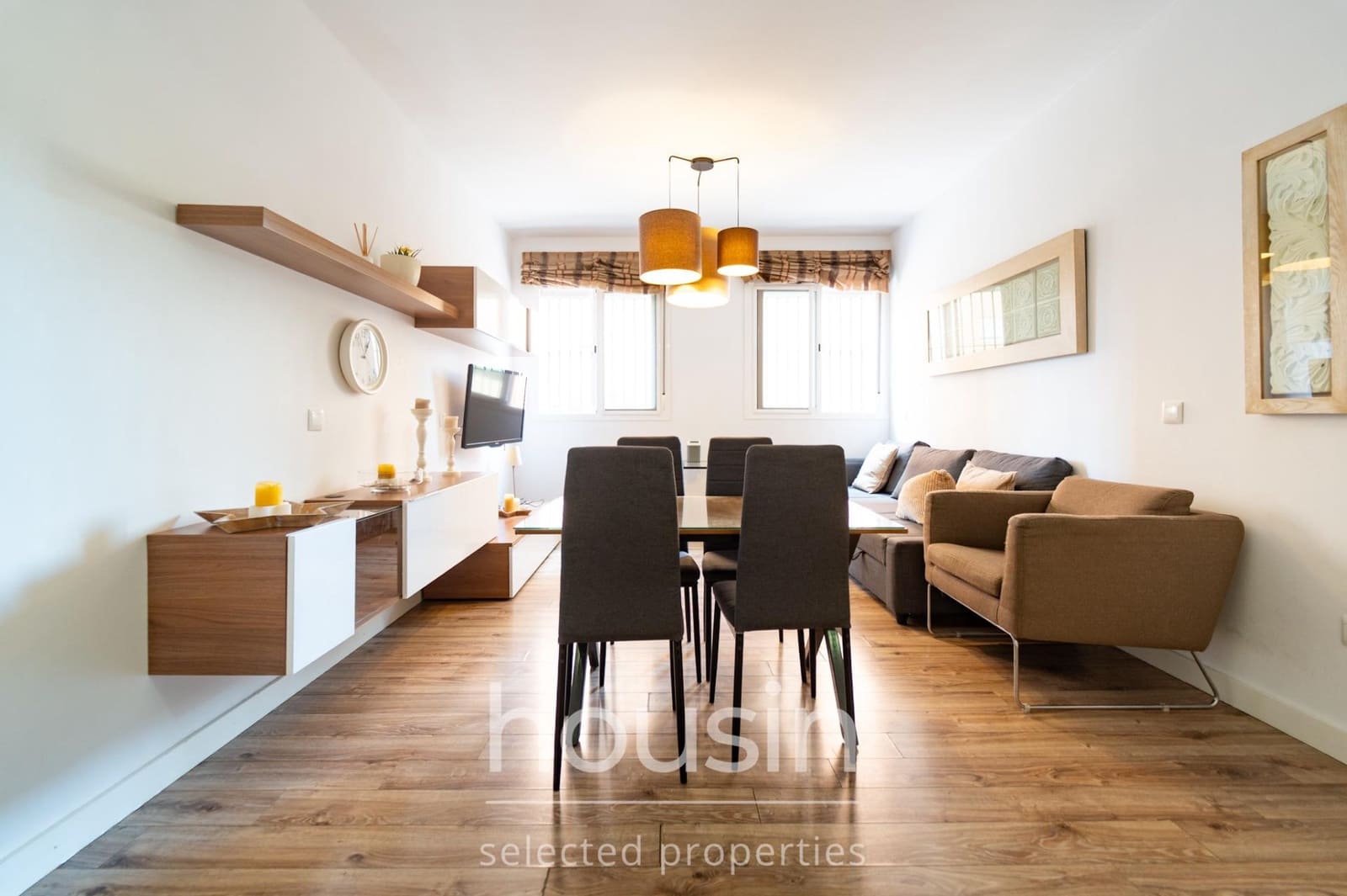 2 bedroom Flat for sale in Seville city with garage - € 207,500 (Ref: 10129553)