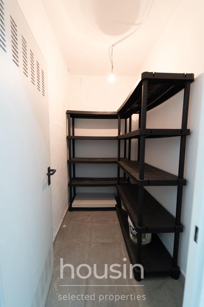 3 soveværelse Lejlighed til salg i Sevilla by med swimmingpool garage - € 539.000 (Ref: 10157989)