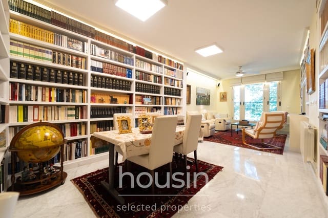3 soveværelse Lejlighed til salg i Sevilla by med swimmingpool garage - € 539.000 (Ref: 10157989)
