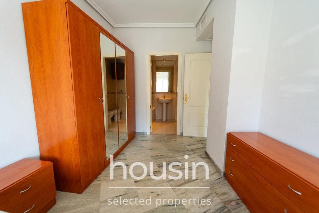 3 soveværelse Lejlighed til salg i Sevilla by med swimmingpool garage - € 285.000 (Ref: 10166722)