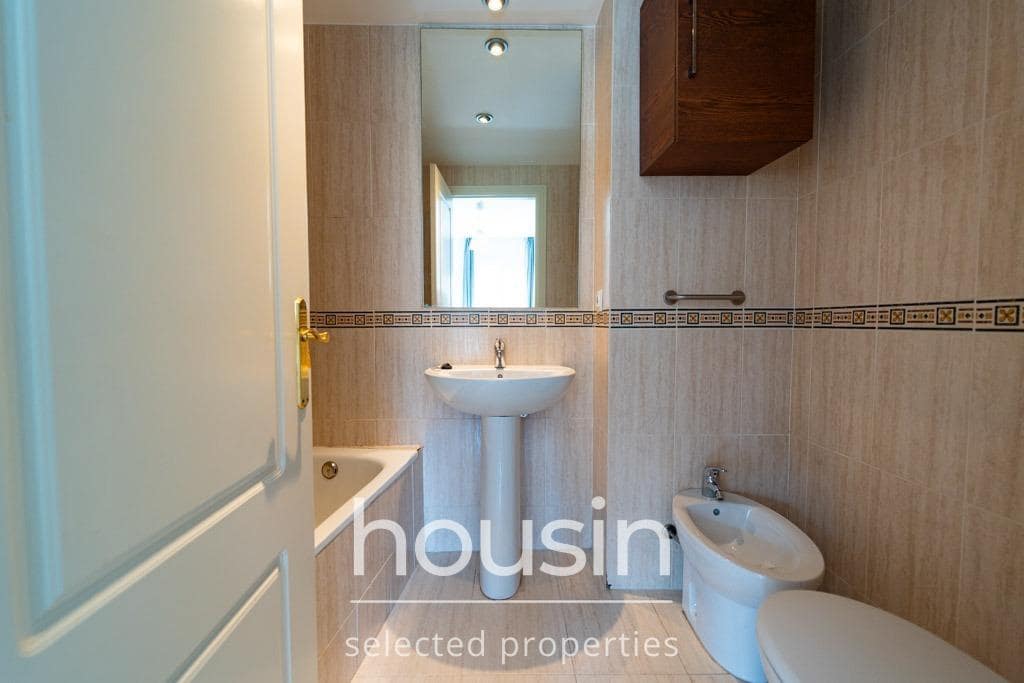 3 camera da letto Appartamento in vendita in Siviglia citta con piscina garage - 285.000 € (Rif: 10166722)