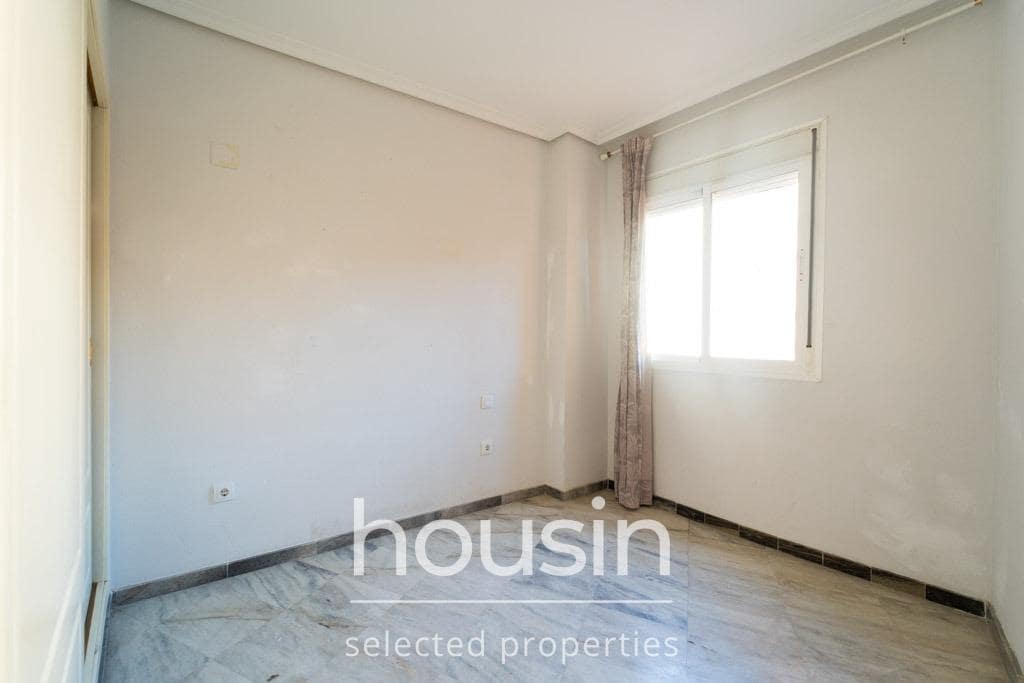 3 camera da letto Appartamento in vendita in Siviglia citta con piscina garage - 285.000 € (Rif: 10166722)