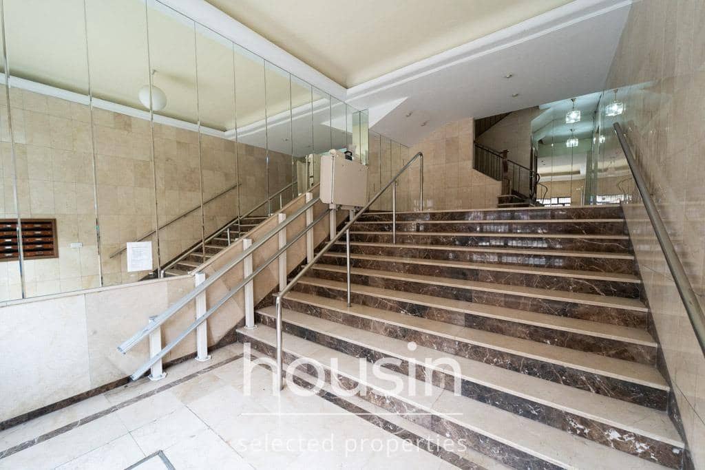 5 sypialnia Mieszkanie na sprzedaż w Miasto Sewilla - 680 000 € (Ref: 10168479)