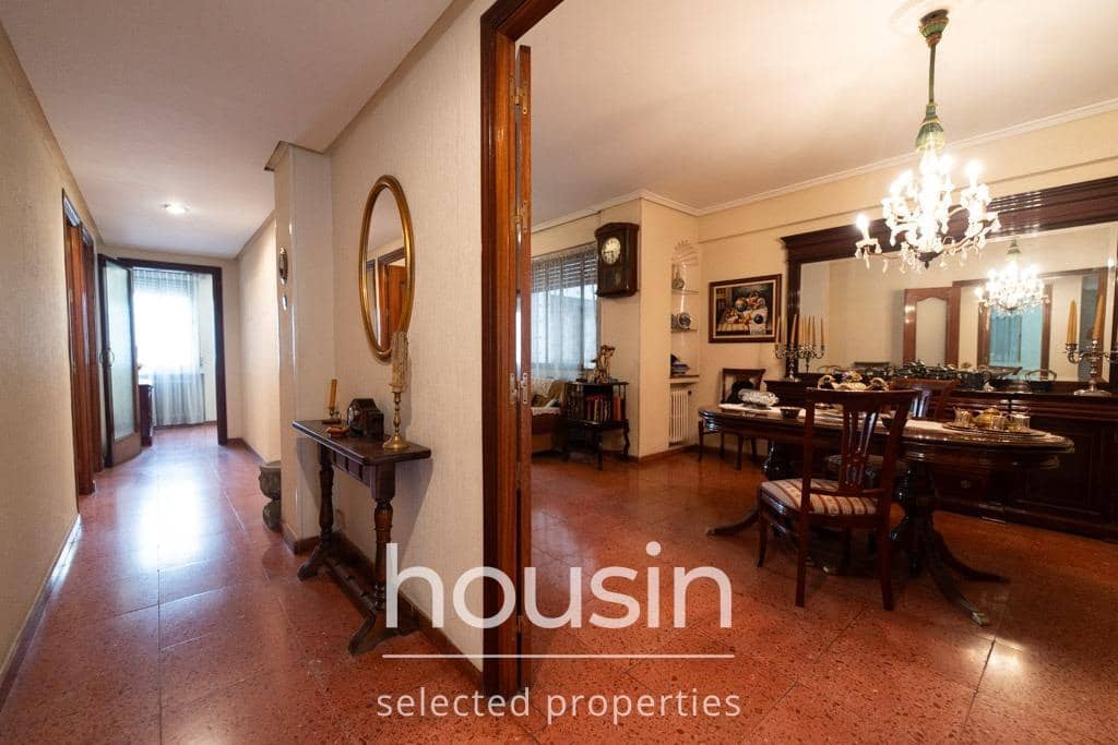 5 sypialnia Mieszkanie na sprzedaż w Miasto Sewilla - 680 000 € (Ref: 10168479)