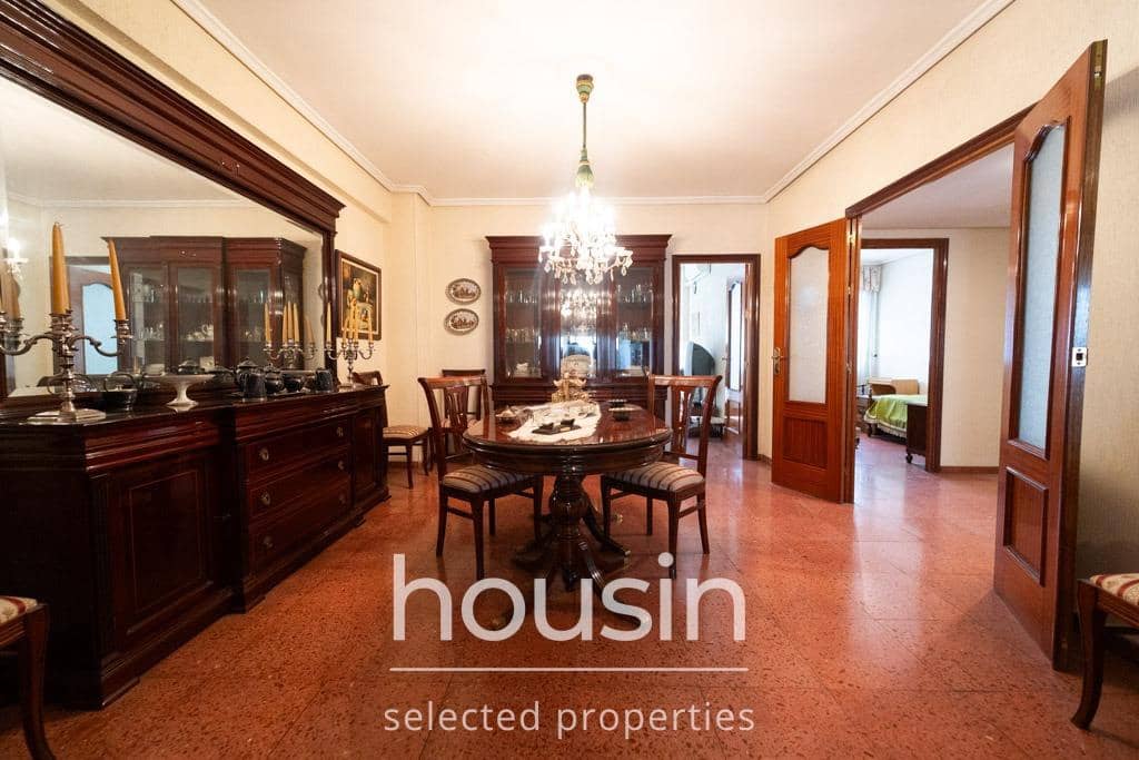 5 sypialnia Mieszkanie na sprzedaż w Miasto Sewilla - 680 000 € (Ref: 10168479)