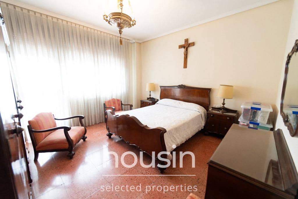 5 sypialnia Mieszkanie na sprzedaż w Miasto Sewilla - 680 000 € (Ref: 10168479)