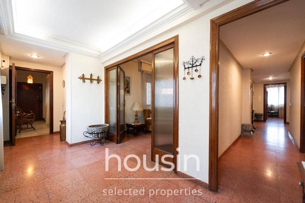 5 sypialnia Mieszkanie na sprzedaż w Miasto Sewilla - 680 000 € (Ref: 10168479)