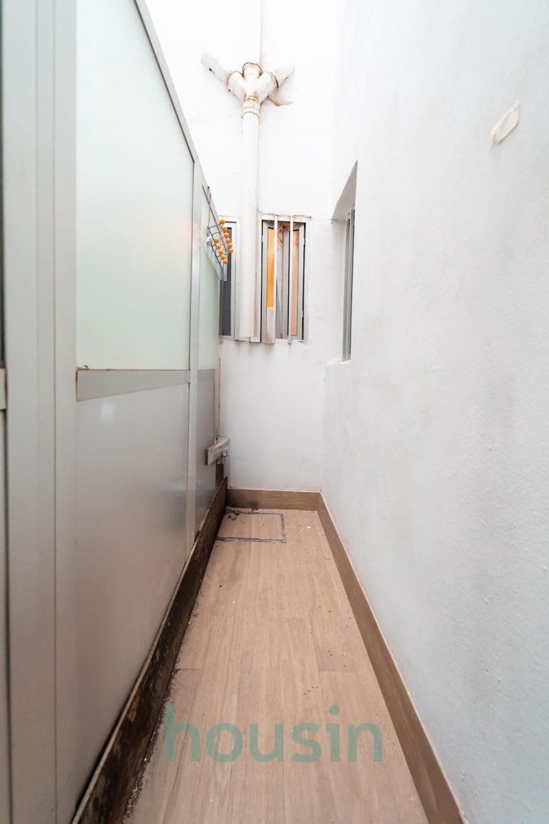 15 soverom Kommersiell til salgs i Sevilla by - € 1 950 000 (Ref: 8398577)