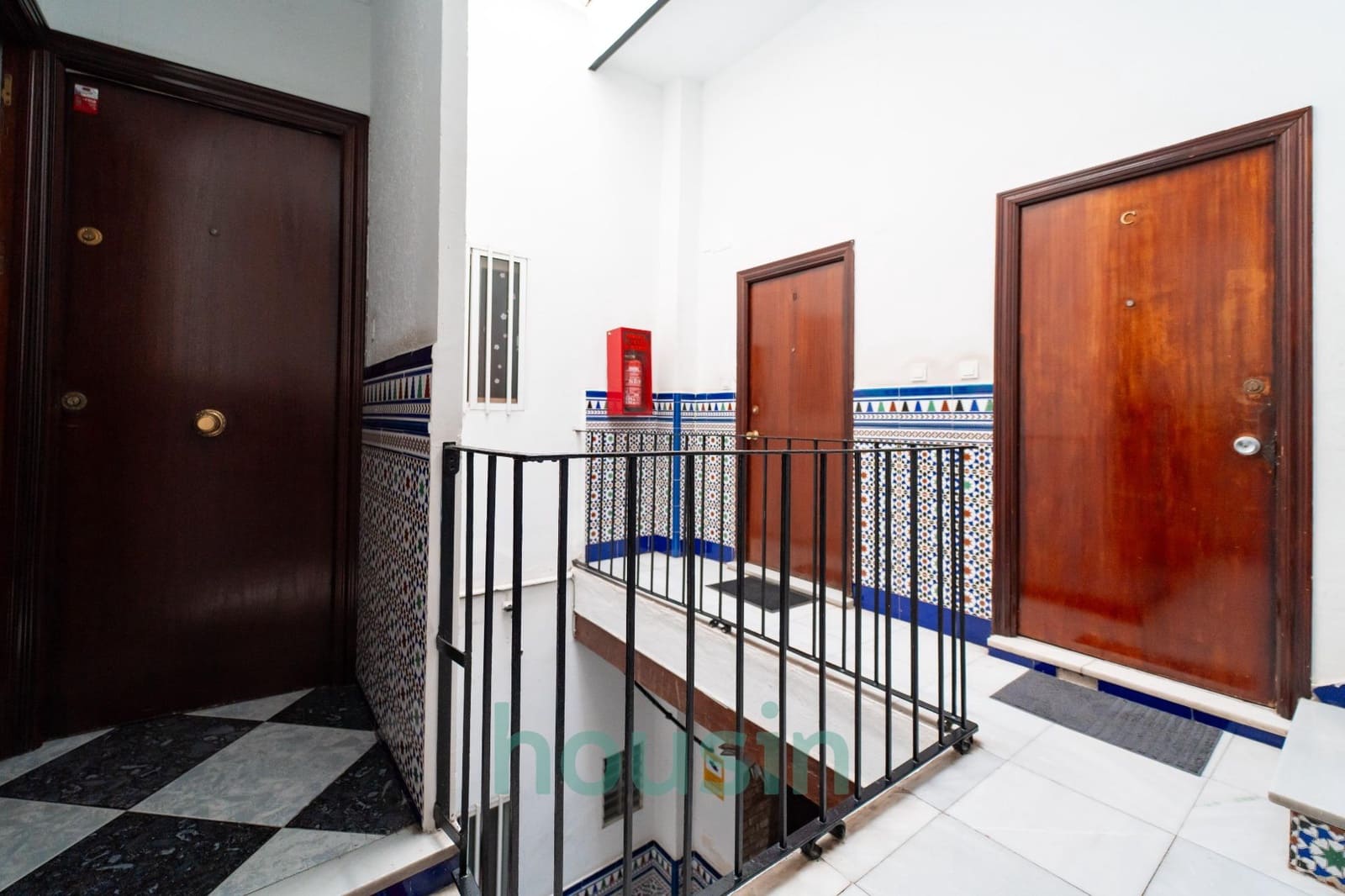 15 soverom Kommersiell til salgs i Sevilla by - € 1 950 000 (Ref: 8398577)