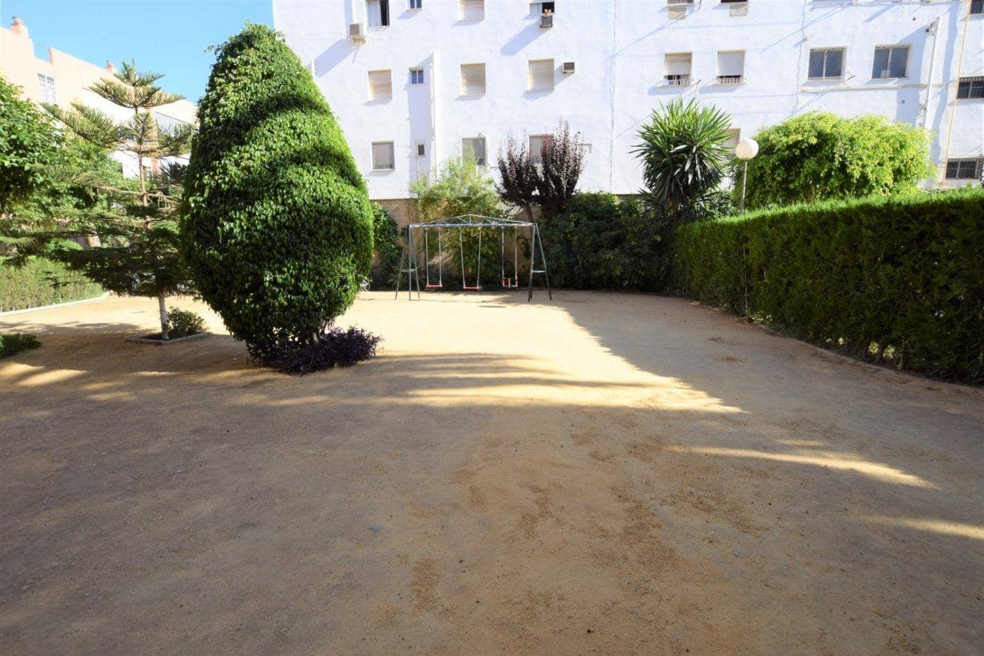 2 bedroom Flat for sale in El Porvenir, Seville city with pool garage