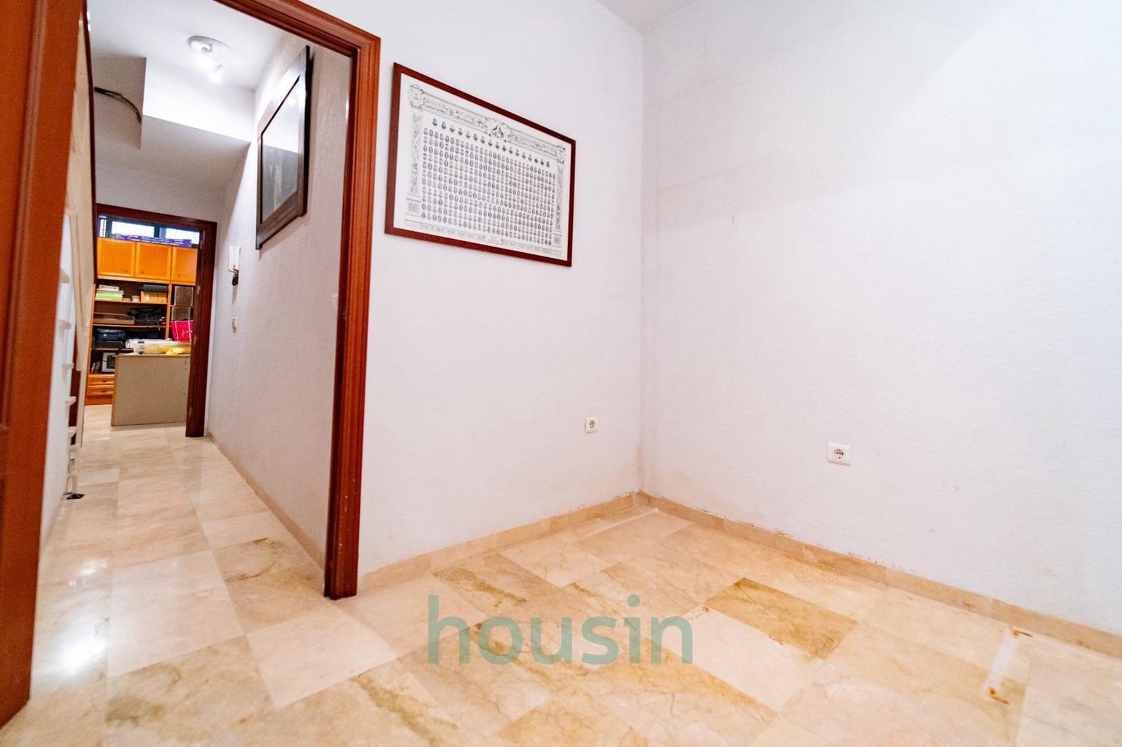 5 bedroom Apartment for sale in Seville city with garage - € 580,000 (Ref: 8770860)