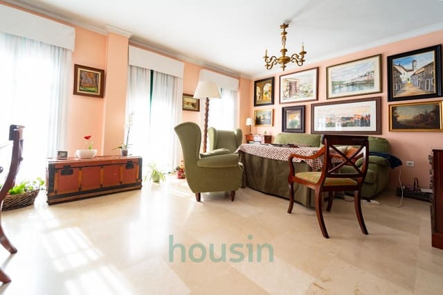 5 makuuhuone Huoneisto myytävänä paikassa Sevilla kaupunki - 575 000 € (Ref: 8770860)