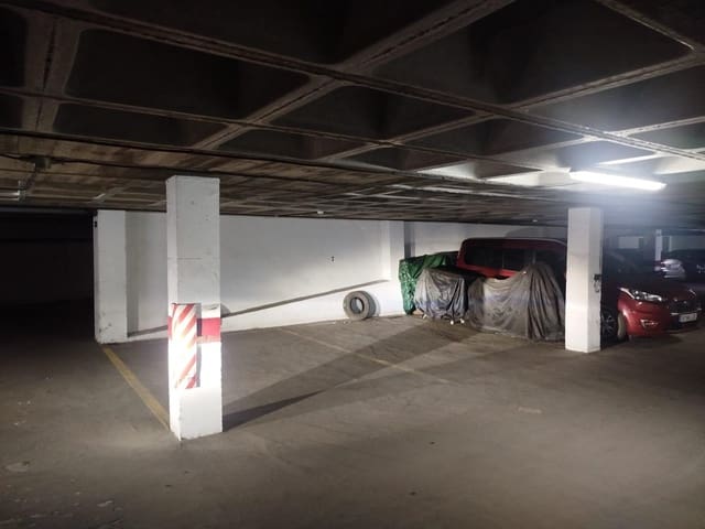 Garaż na sprzedaż w El Porvenir, Miasto Sewilla - 25 000 € (Ref: 8857495)