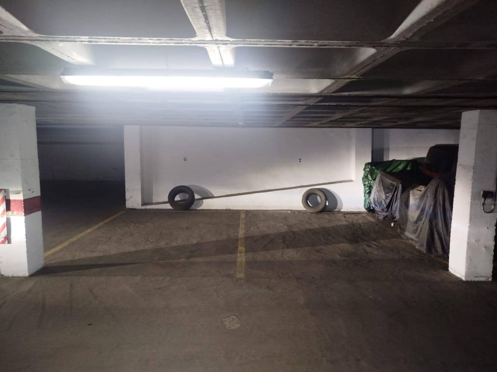 Garaż na sprzedaż w Miasto Sewilla - 25 000 € (Ref: 8857495)