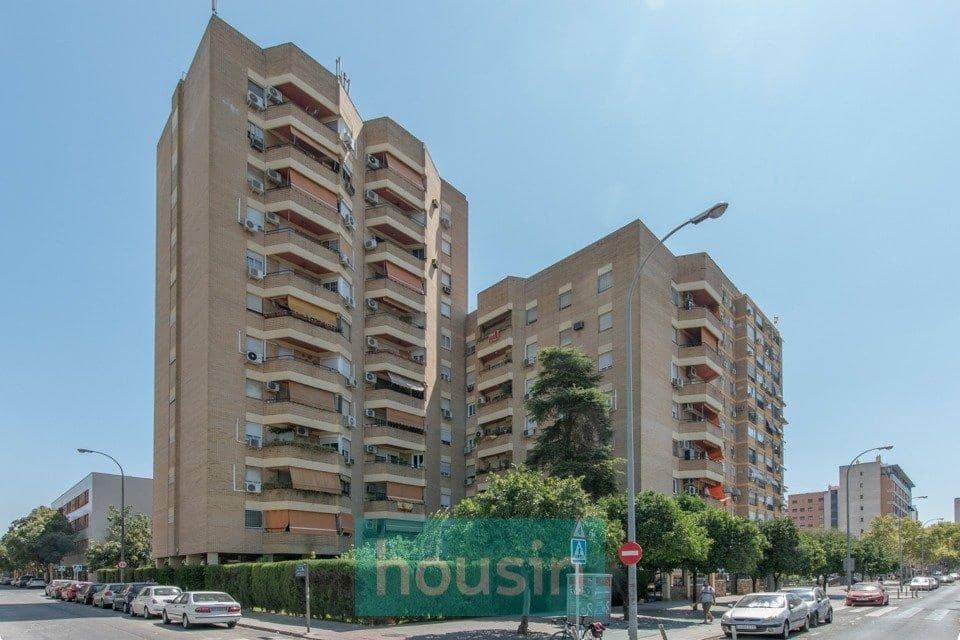 5 sypialnia Mieszkanie na sprzedaż w Miasto Sewilla - 540 000 € (Ref: 8913116)