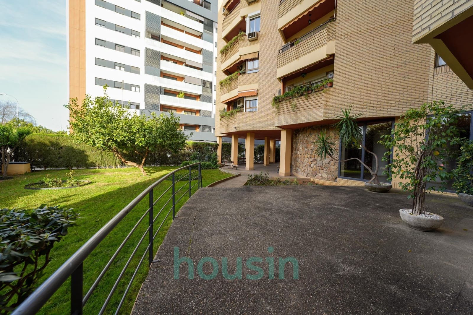 5 sypialnia Mieszkanie na sprzedaż w Miasto Sewilla - 540 000 € (Ref: 8913116)