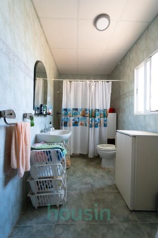 3 soveværelse Finca/Landehus til salg i Huévar med swimmingpool - € 295.000 (Ref: 9018245)