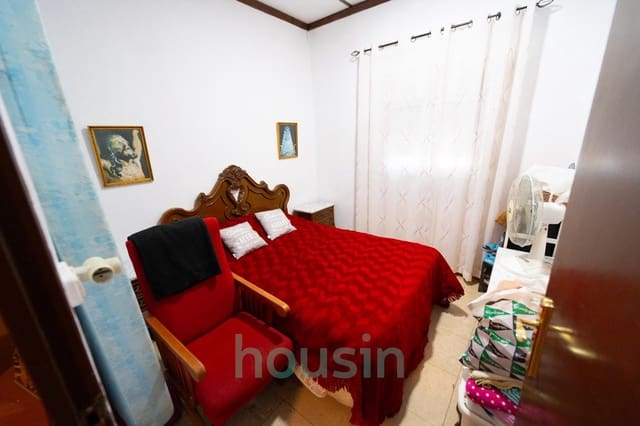 3 soveværelse Finca/Landehus til salg i Huévar med swimmingpool - € 295.000 (Ref: 9018245)