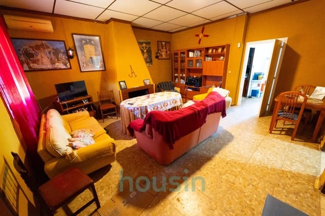 3 soveværelse Finca/Landehus til salg i Huévar med swimmingpool - € 295.000 (Ref: 9018245)