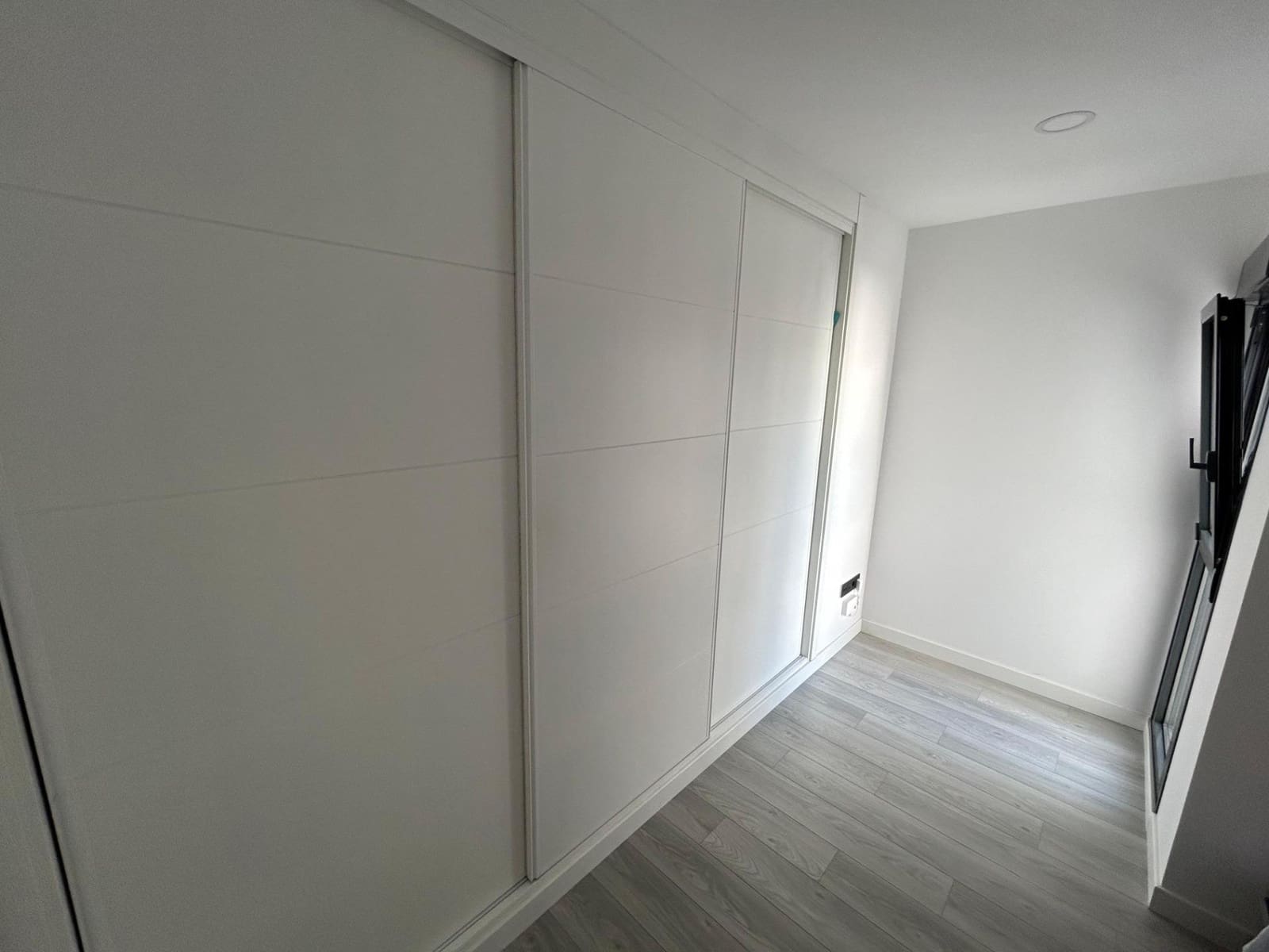 3 soveværelse Lejlighed til salg i Sevilla by med swimmingpool garage - € 504.000 (Ref: 9023200)