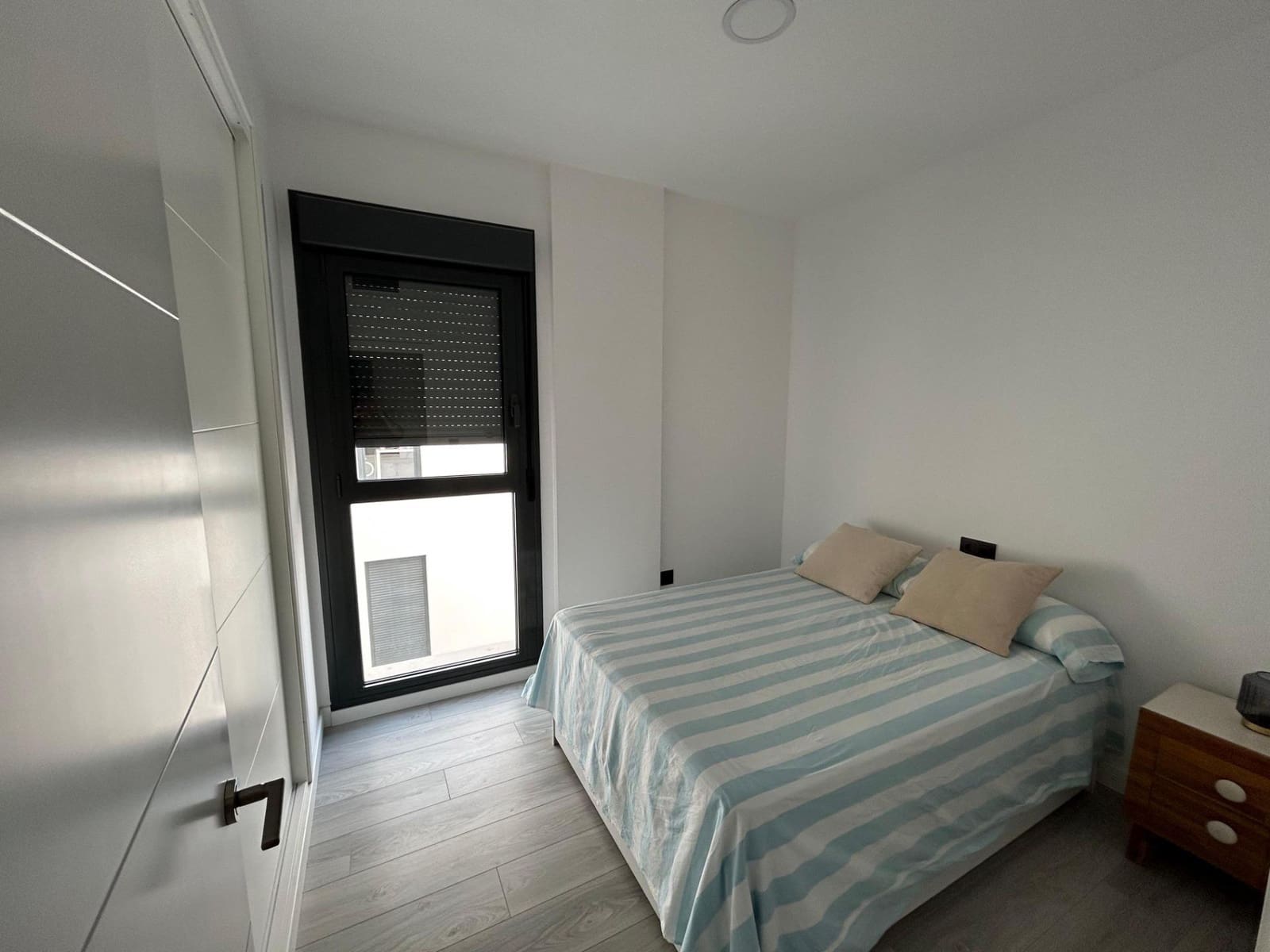 3 soveværelse Lejlighed til salg i Sevilla by med swimmingpool garage - € 504.000 (Ref: 9023200)