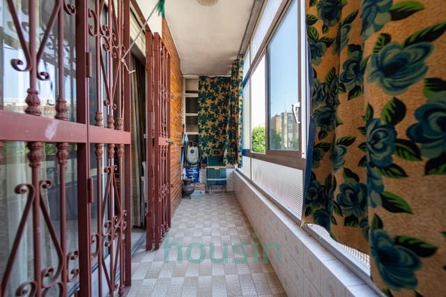 3 quarto Apartamento para venda em Nervión, Sevilha cidade - 290 000 € (Ref: 9026787)