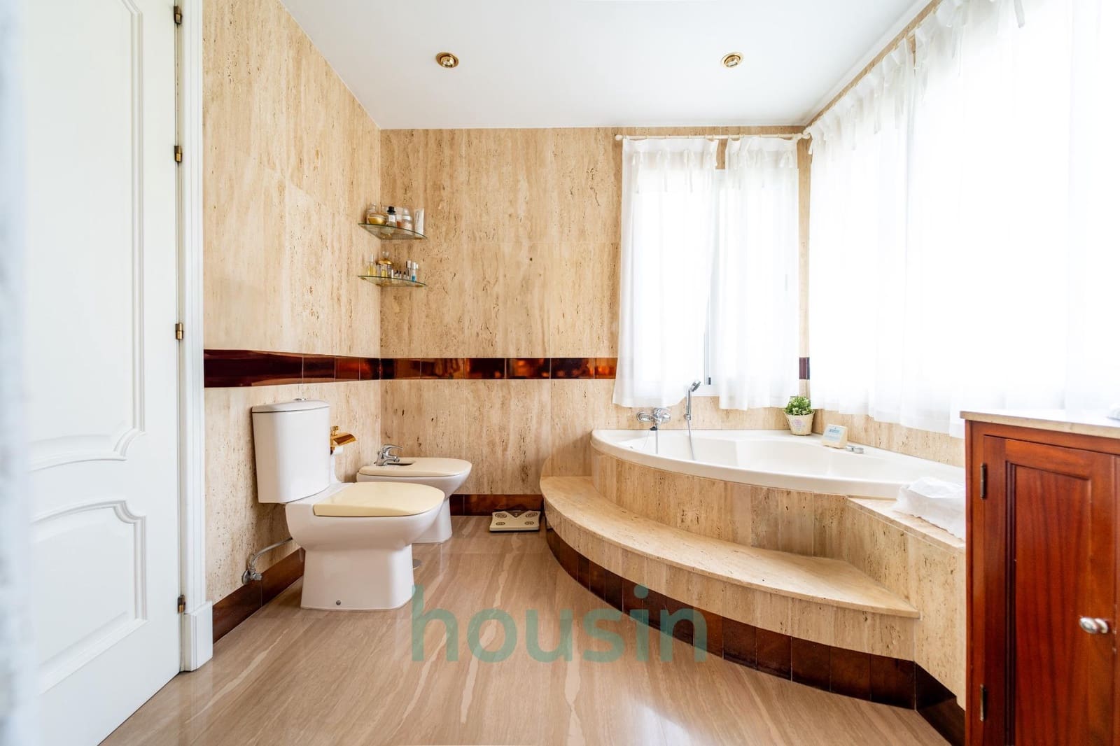 6 soverom Villa til salgs i Bormujos med svømmebasseng garasje - € 1 500 000 (Ref: 9073351)