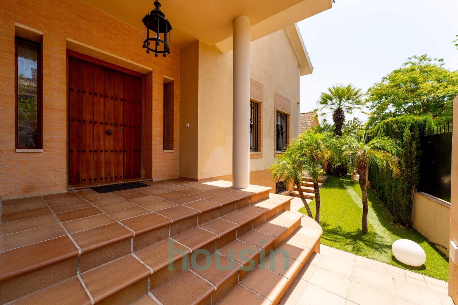 6 soverom Villa til salgs i Bormujos med svømmebasseng garasje - € 1 500 000 (Ref: 9073351)