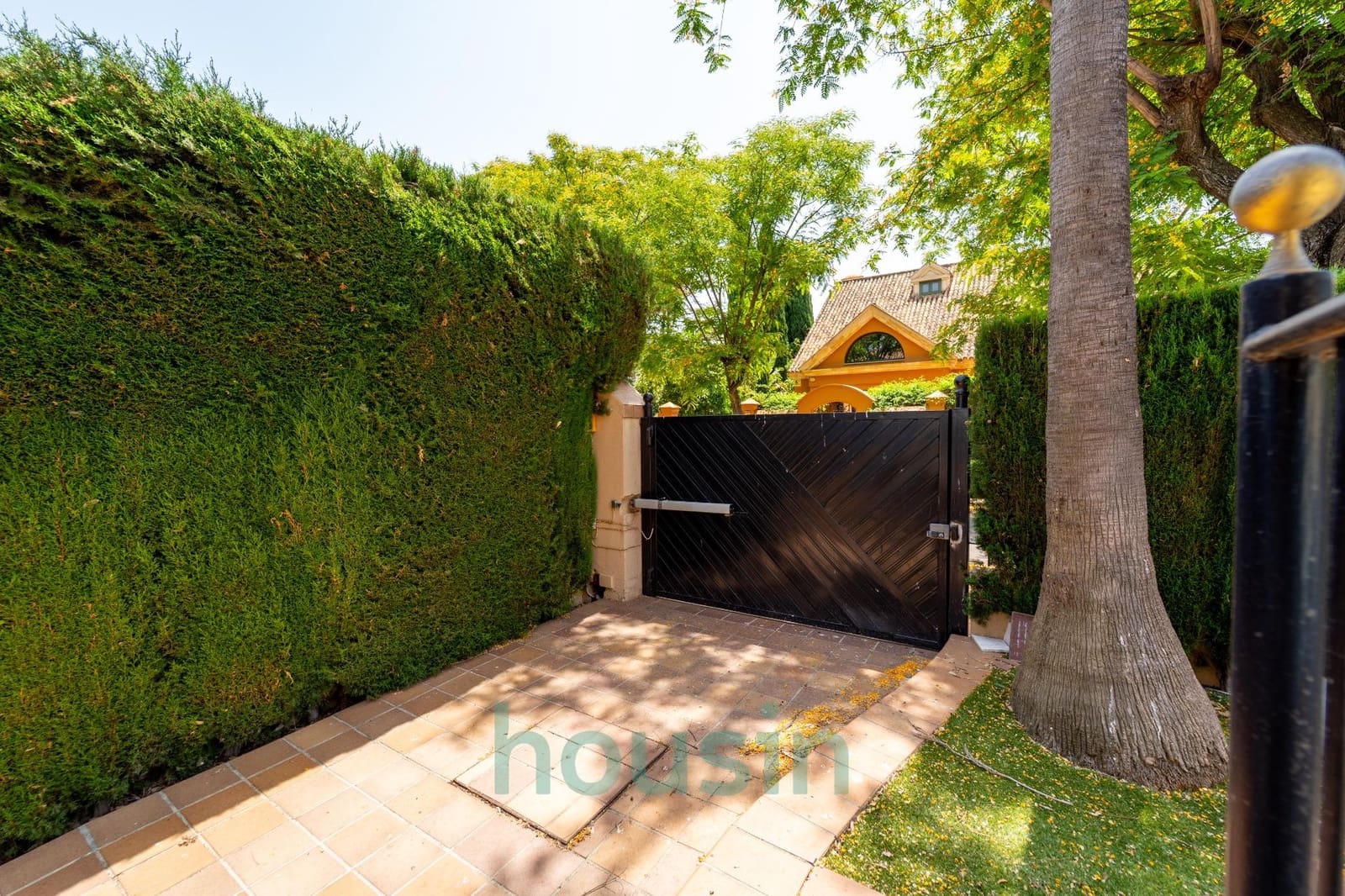 6 soverom Villa til salgs i Bormujos med svømmebasseng garasje - € 1 500 000 (Ref: 9073351)