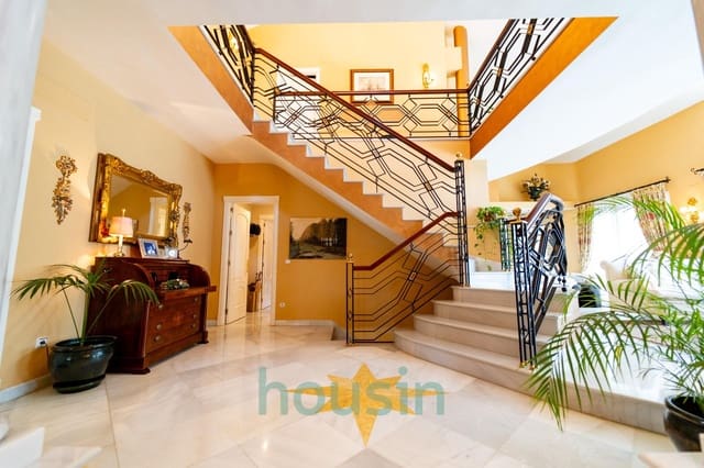 6 Zimmer Villa zu verkaufen in Bormujos mit Pool Garage - 1.290.000 € (Ref: 9073351)