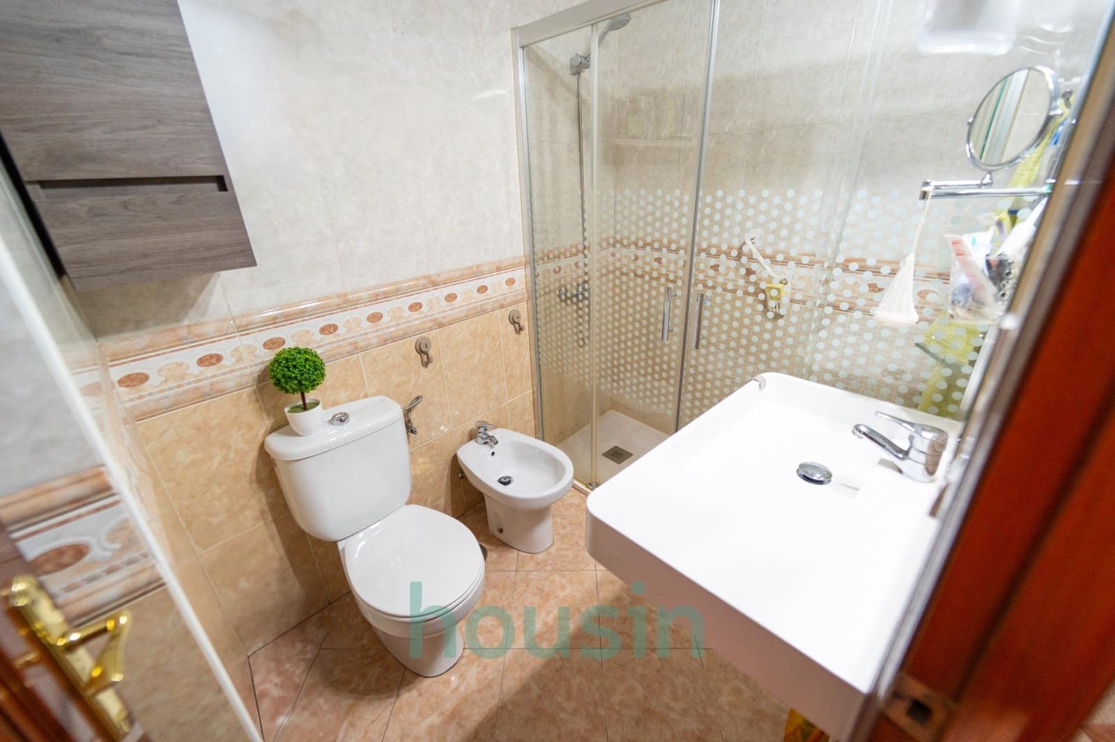 1 slaapkamer Commercieel te koop in Sevilla stad - € 630.000 (Ref: 9141590)