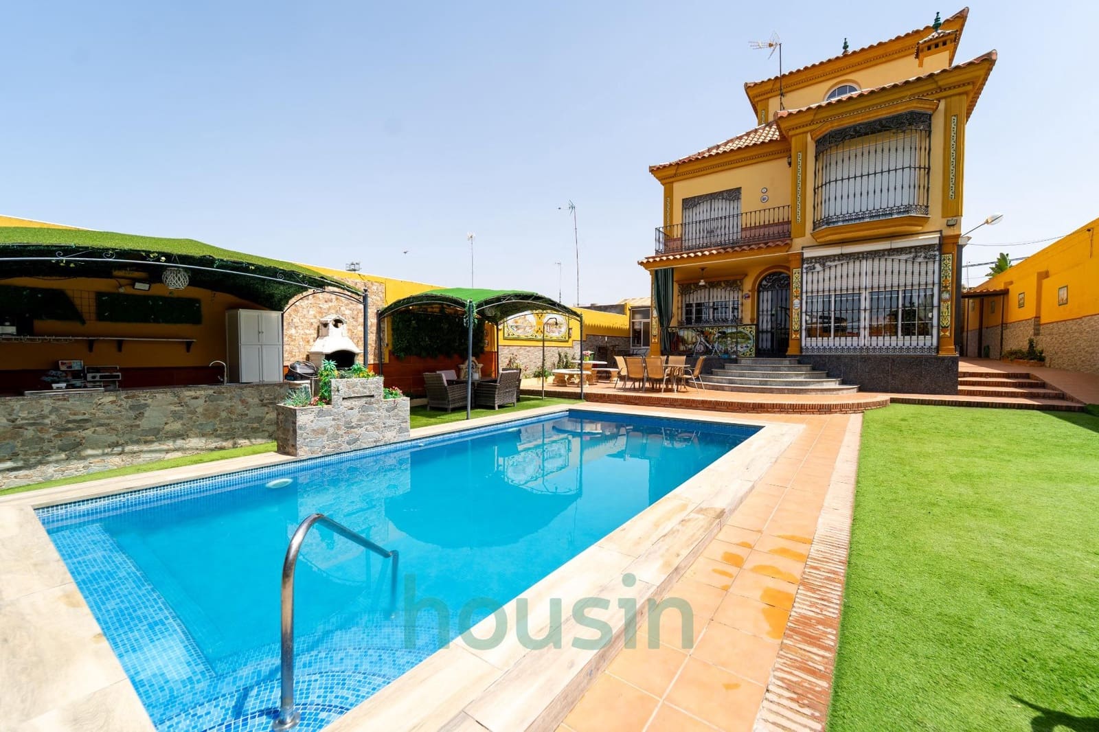 6 soveværelse Villa til salg i Alcala de Guadaira - € 495.000 (Ref: 9192321)