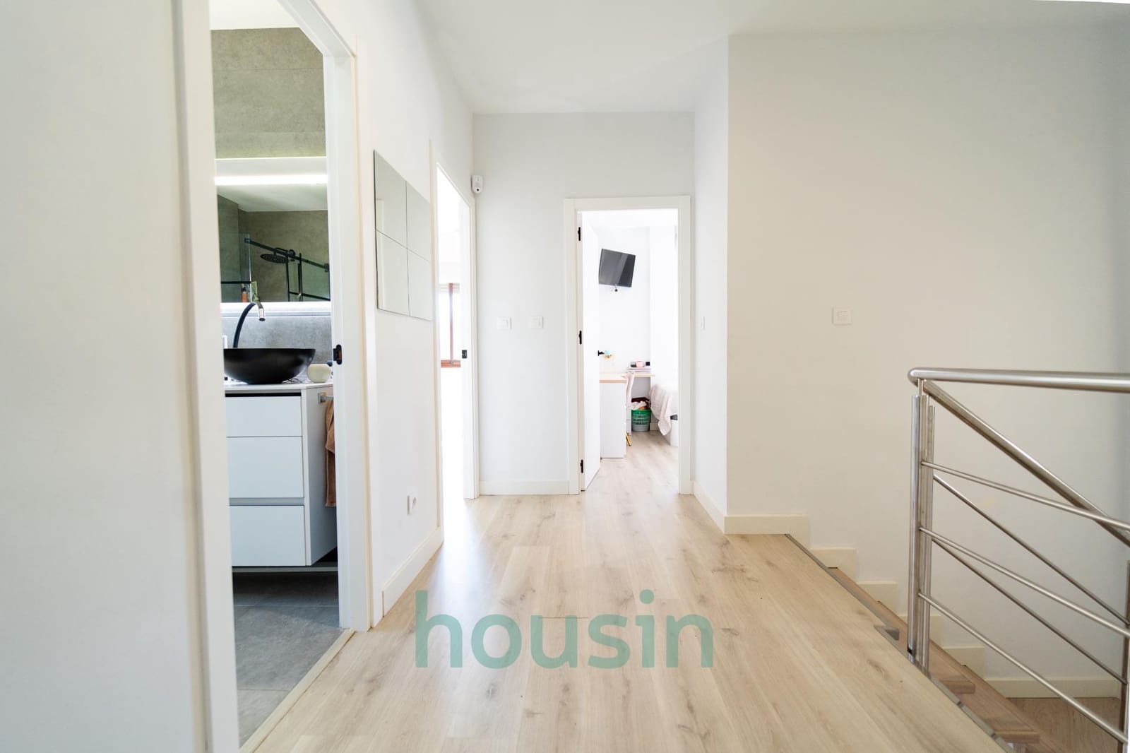 4 quarto Moradia para venda em Montequinto com piscina garagem - 629 000 € (Ref: 9202421)