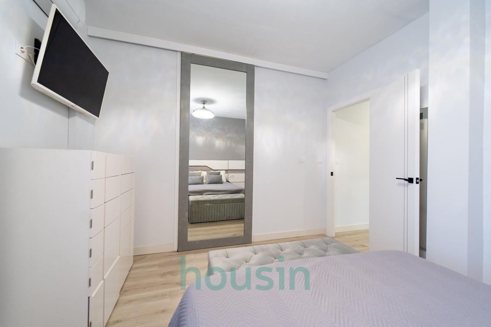 4 sypialnia Willa na sprzedaż w Montequinto z basenem garażem - 575 000 € (Ref: 9202421)