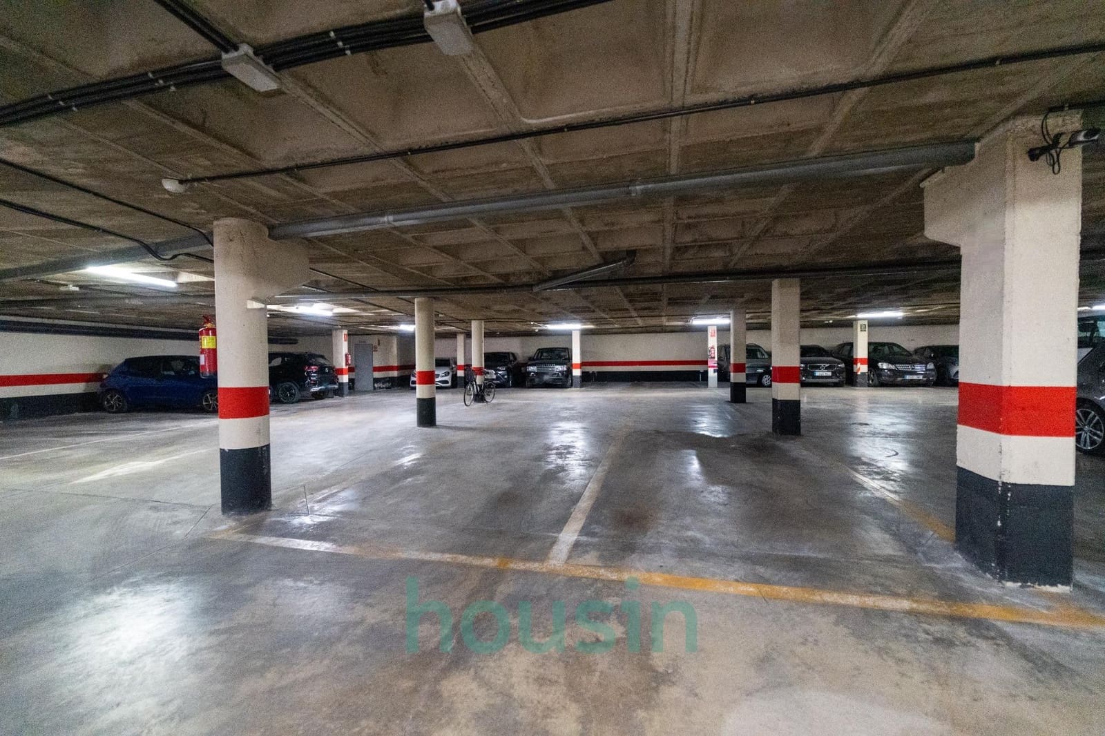 4 soveværelse Lejlighed til salg i Sevilla by med garage - € 355.000 (Ref: 9269733)