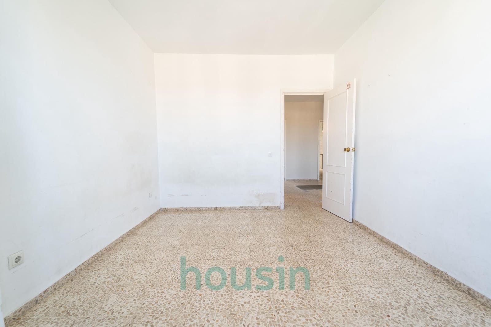 4 soveværelse Lejlighed til salg i Sevilla by med garage - € 355.000 (Ref: 9269733)