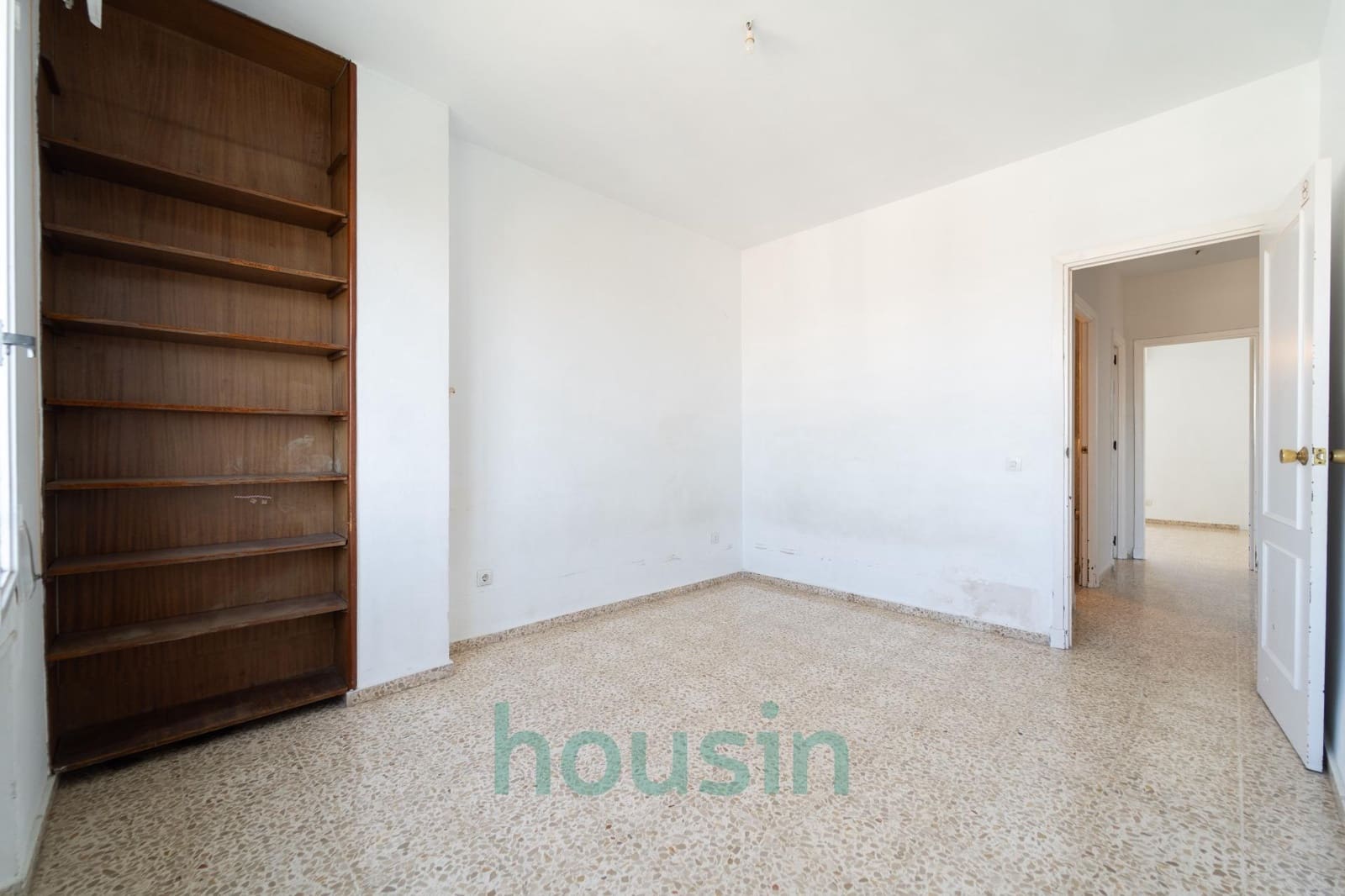 4 soveværelse Lejlighed til salg i Sevilla by med garage - € 355.000 (Ref: 9269733)