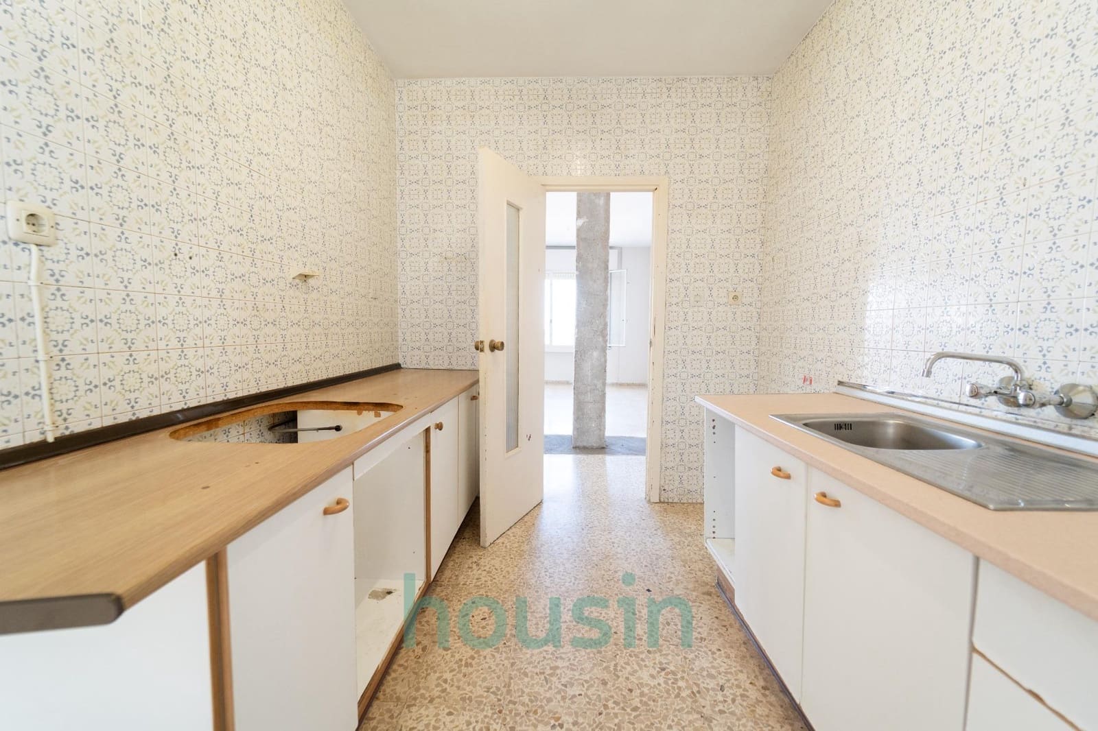 4 soveværelse Lejlighed til salg i Sevilla by med garage - € 355.000 (Ref: 9269733)