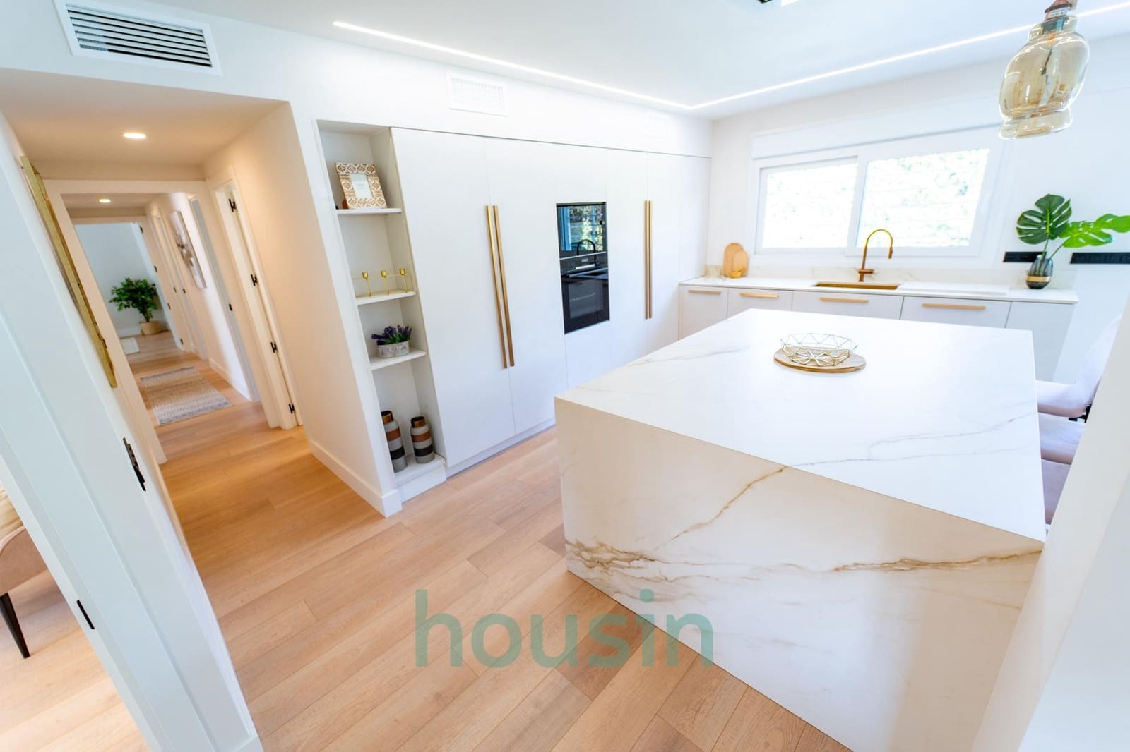 5 sovrum Villa till salu i Espartinas med pool garage - 650 000 € (Ref: 9291562)