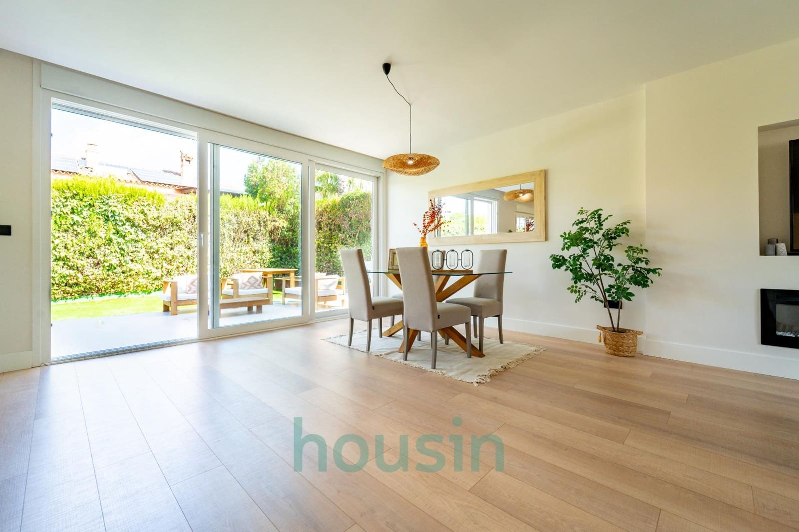 5 sovrum Villa till salu i Espartinas med pool garage - 650 000 € (Ref: 9291562)