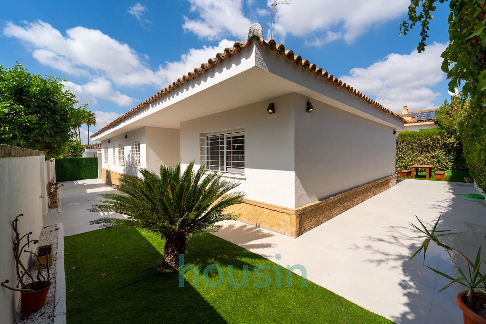 5 sovrum Villa till salu i Espartinas med pool garage - 650 000 € (Ref: 9291562)