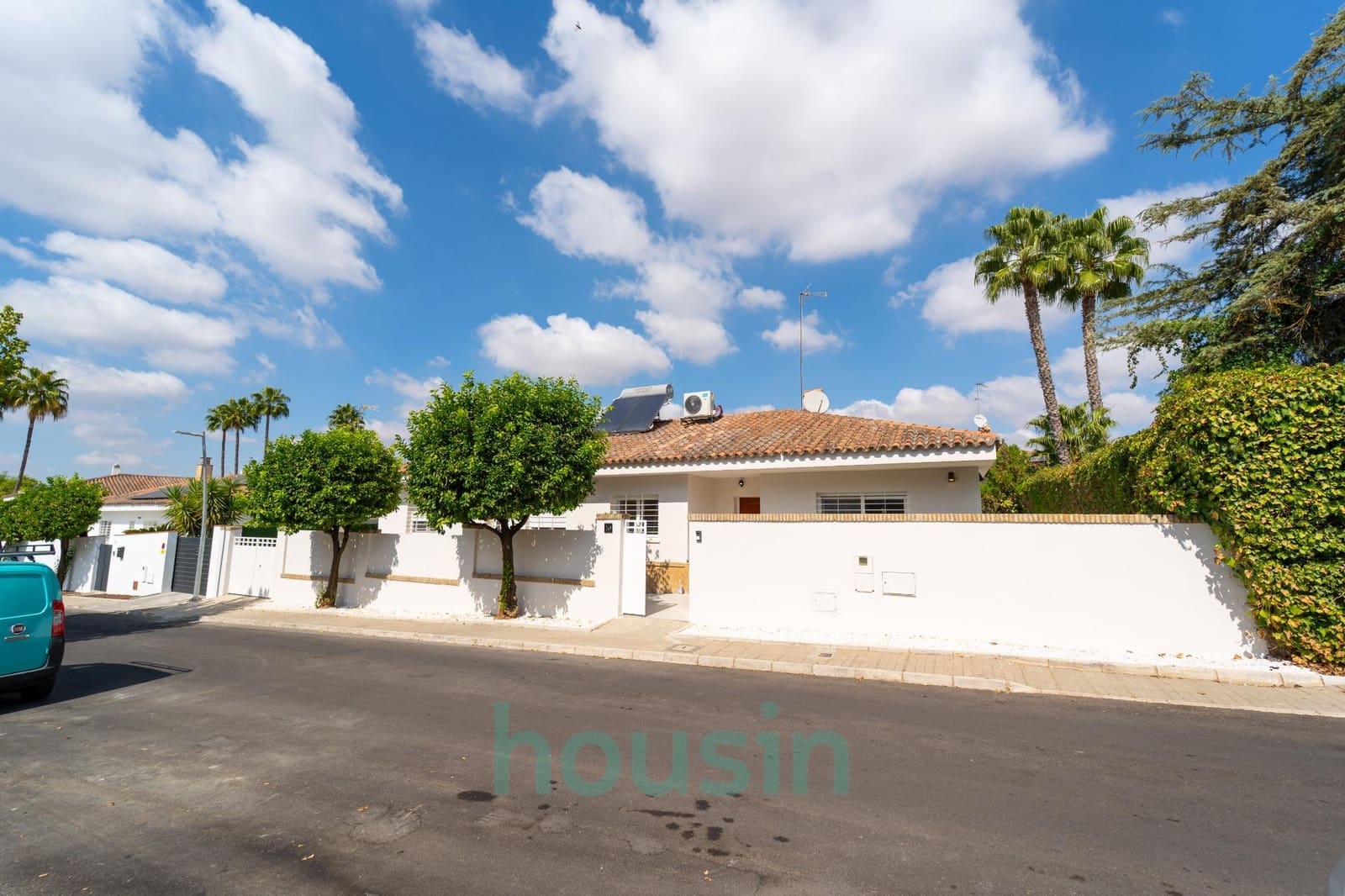 5 sovrum Villa till salu i Espartinas med pool garage - 650 000 € (Ref: 9291562)